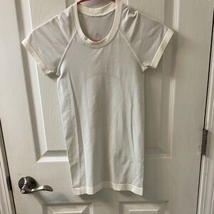 Lululemon swiftly tech- White Short Sleeve Top
